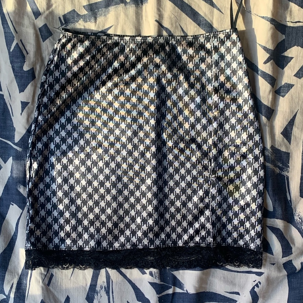 Motel rocks skirt